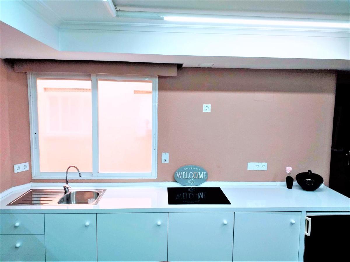 Large Apartment With Large And Sunny Terrace - Garden & Outdoor Gym , Alicante Center Dış mekan fotoğraf