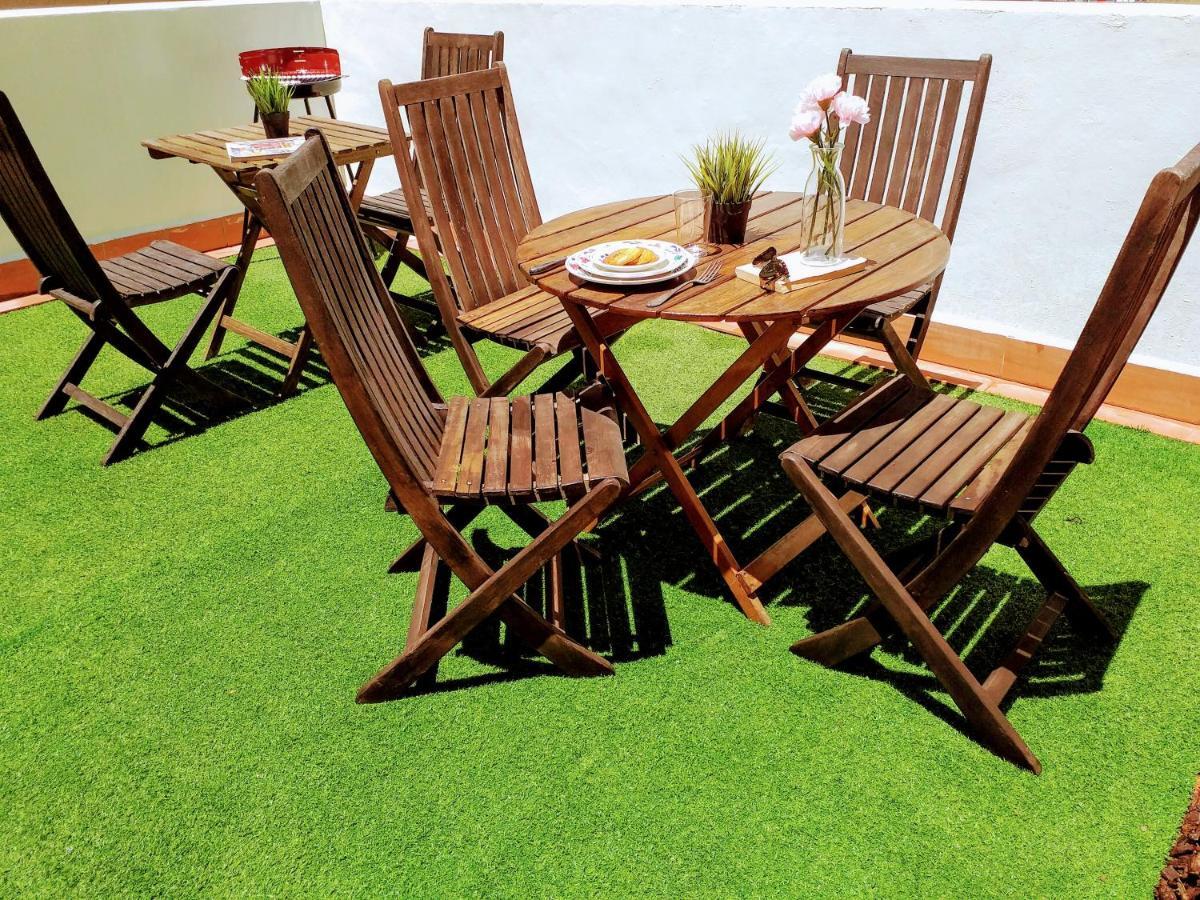 Large Apartment With Large And Sunny Terrace - Garden & Outdoor Gym , Alicante Center Dış mekan fotoğraf